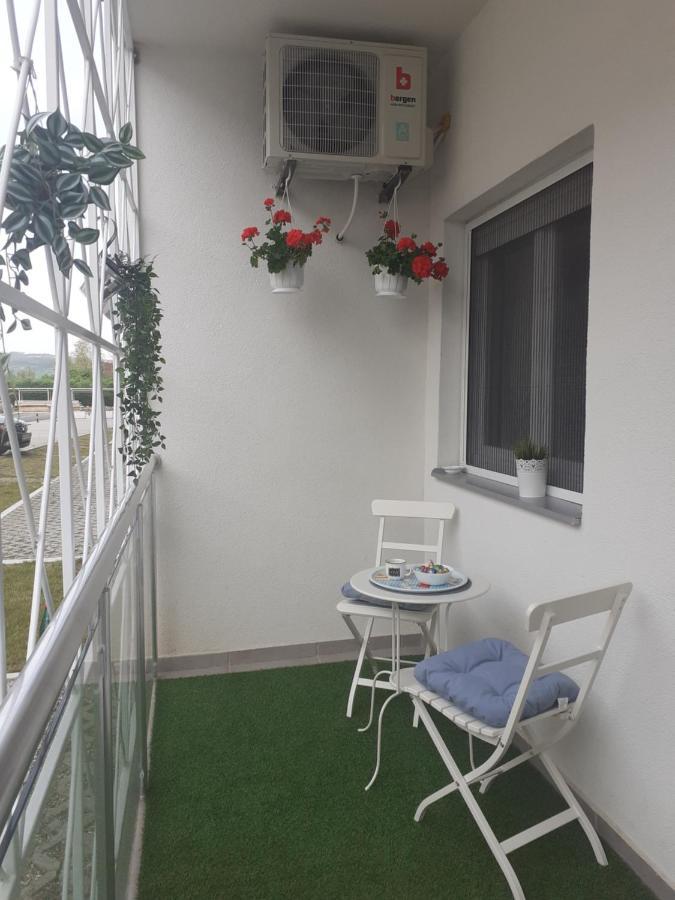 Apartman Bombonica Баня-Ковиляча Экстерьер фото